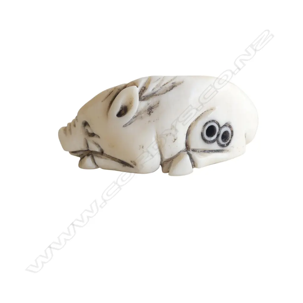 OLD JAPANESE CARVED IVORY SEATED BOAR NETSUKE signed. H.42mm Image 1++