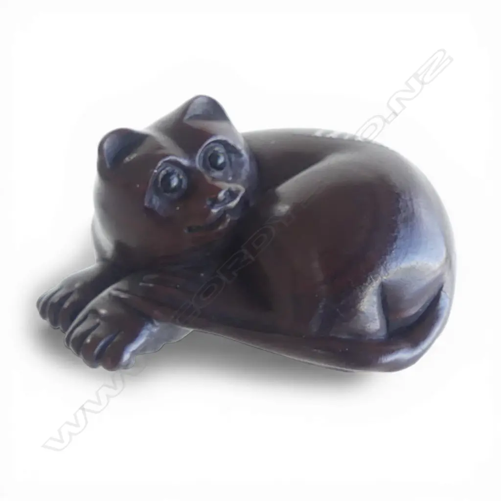 JAPANESE CARVED WOOD NETSUKE OF SLEEPING NEKO, SIGNED, L.45mm Image 1++