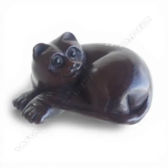 JAPANESE CARVED WOOD NETSUKE OF SLEEPING NEKO, SIGNED, L.45mm
