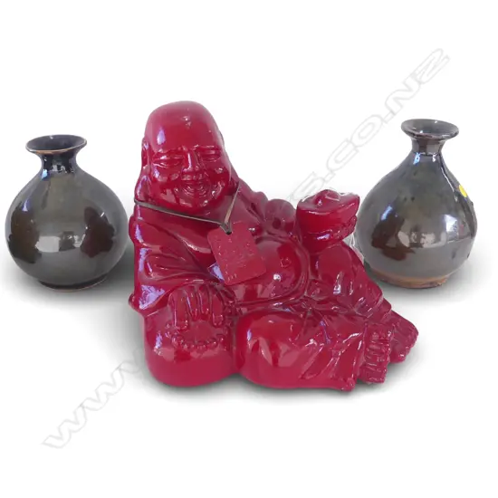 RED TERRACOTTA BUDDHA H210MM  2 POTTERY VASES H160MM