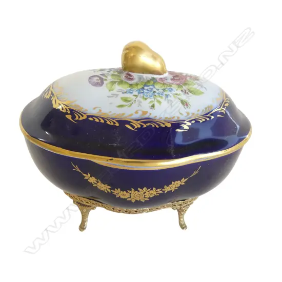 LIMOGE LIDDED BOWL ON METAL BASE L170MM