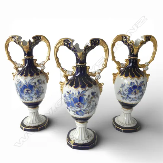 3 ROYAL DUX VASES H.275mm
