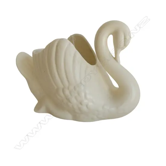 CROWN LYNN SWAN H. 215mm