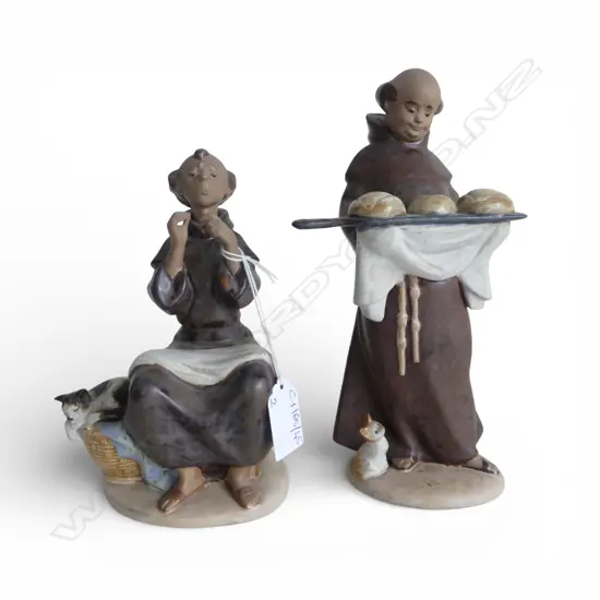 2 LLADRO MONKS #2201 & #2205 H.215mm