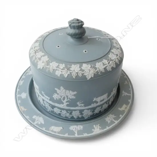 JASPERWARE CHEESE DOME & PLATE Dia.320mm fault