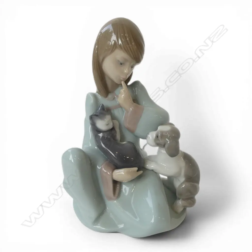 LLADRO FIGURINE CAT NAP H.140mm Image 1++