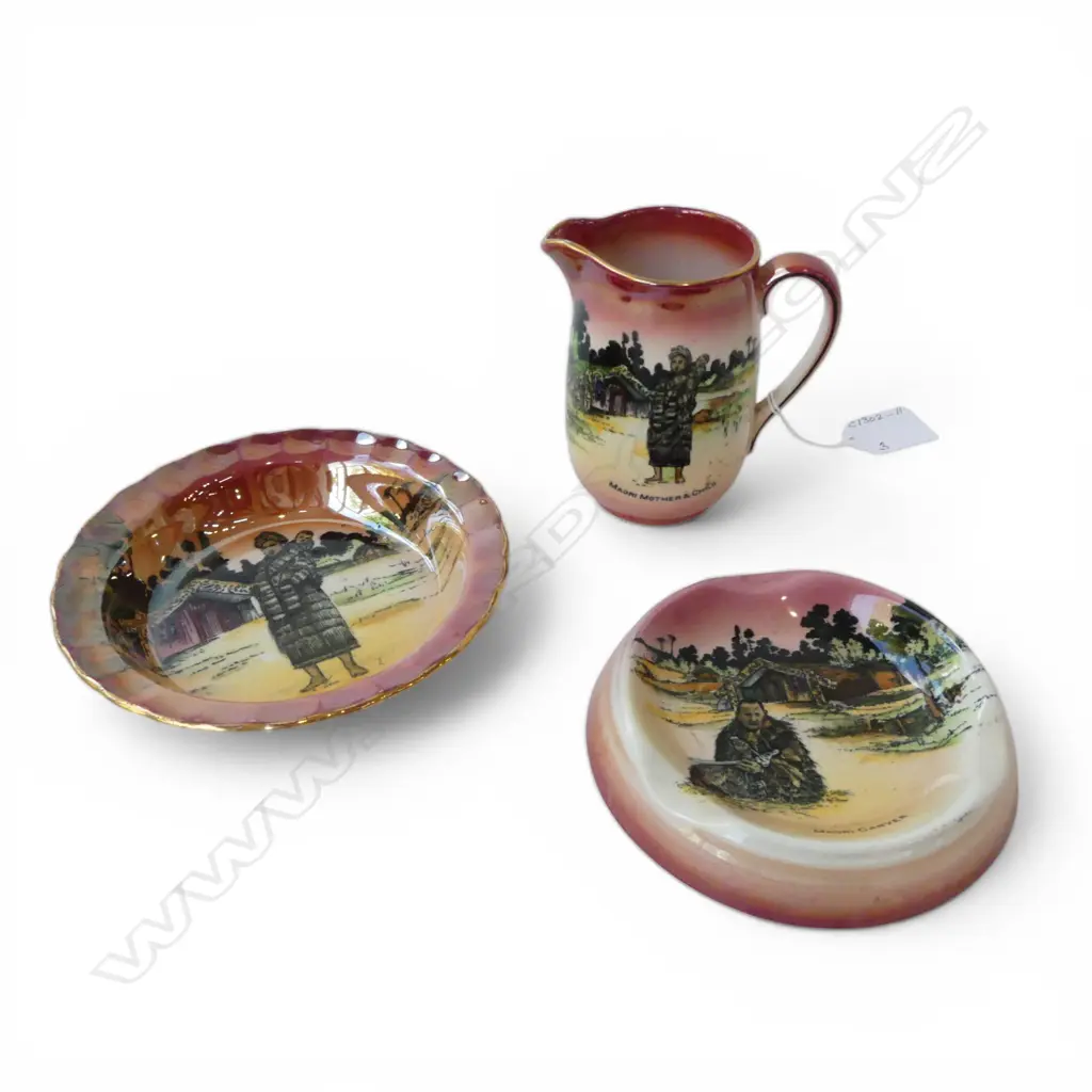 3 PCS GRIMWADES 'MAORI WARE'; CREAM JUG, SML DISH, ASHTRAY Image 1++