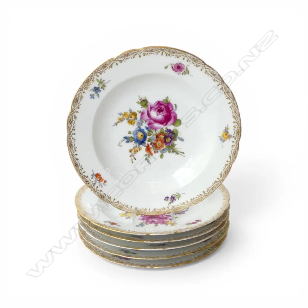 SET OF 6 HAND PAINTED DRESDON DESSERT BOWLS FLORAL PAT Image 1++