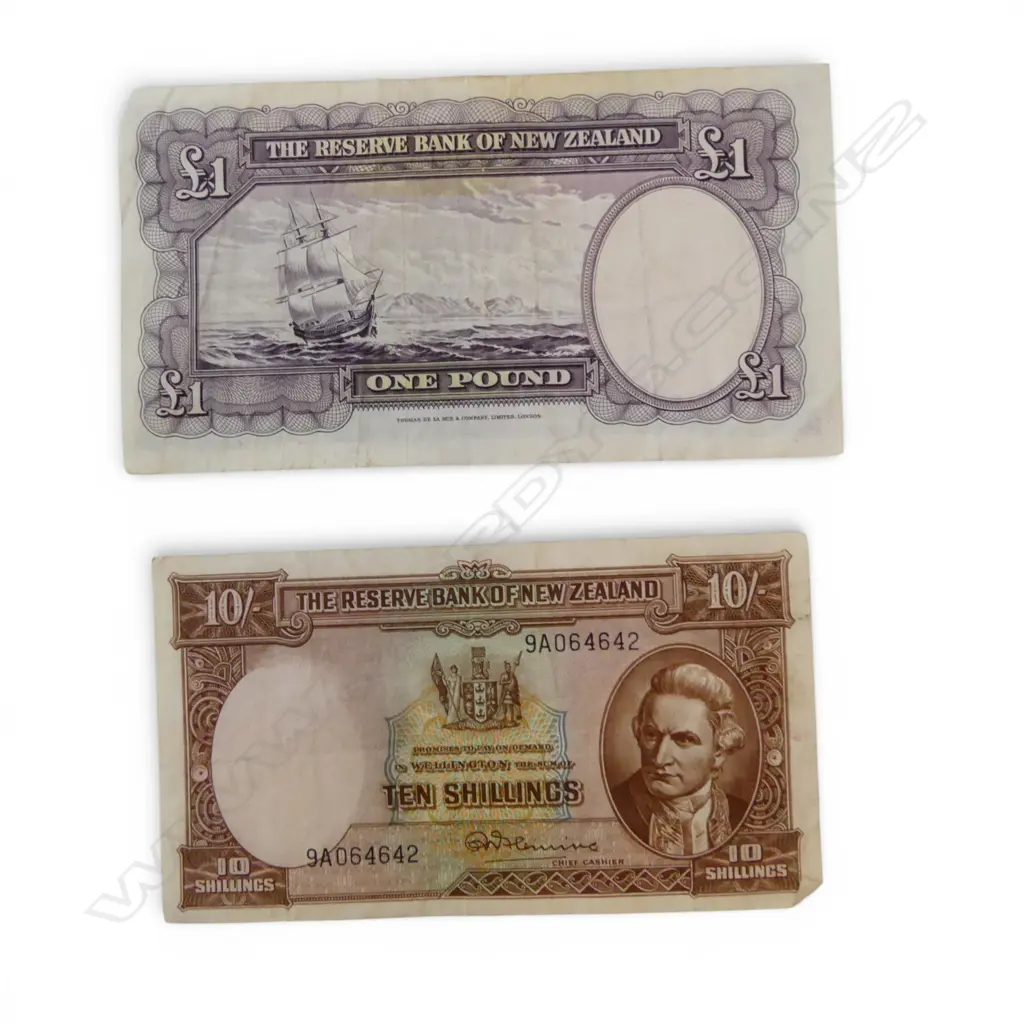N.Z. £1 FLEMMING BANK NOTE + N.Z. 10/- FLEMMING BANK NOTE Image 1++