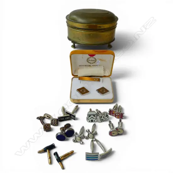 ASST. CUFFLINKS IN TIN + HITCHKOK CASED SET w. TIE PIN 