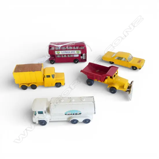 FIVE UNBOXED MATCHBOX AND HUSKY VEHICLES 