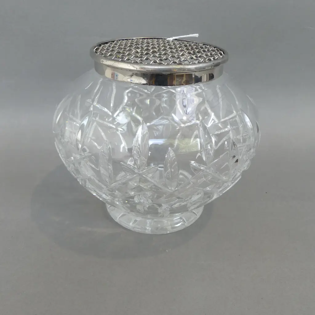 ROYAL DOULTON CRYSTAL VASE H.150mm Image 1++