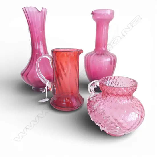 4 VINTAGE CRANBERRY GLASS JUGS H260MM TALLEST 110MM SMALLEST