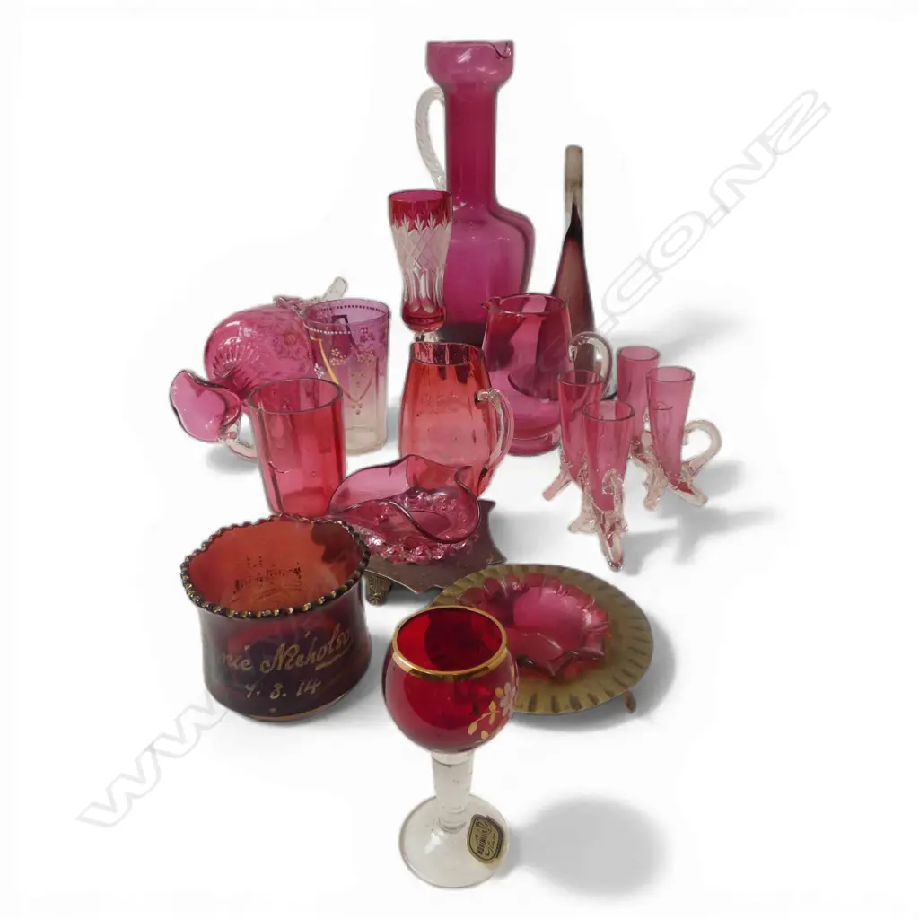 COLLECTION OF MIXED CRANBERRY GLASS PCS SOME FAULTS Image 1++