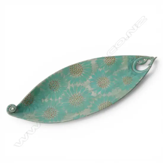 KEUM SUN LEE FISH SHAPED PLATTER, PALE GRN & GOLD, L.480mm