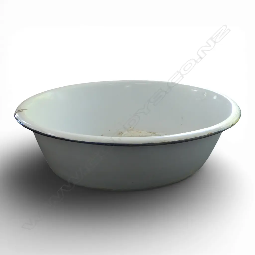 VINTAGE ENAMEL BABY BATH/BASIN W.610mm Image 1++