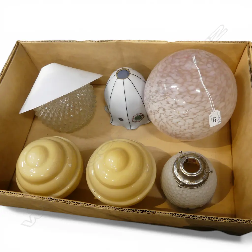 7 VINTAGE GLASS LIGHT SHADE FITTINGS Image 1++