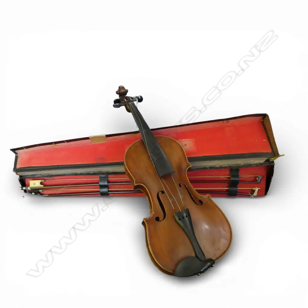 ANTIQUE QUALITY VIOLIN  & 2 BOWS IN CASE  L775MM Image 1++