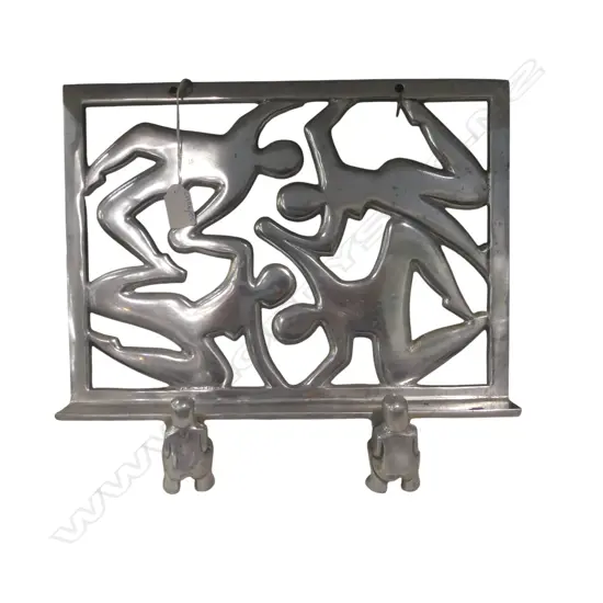 POLISHED ALUMINIUM STAND