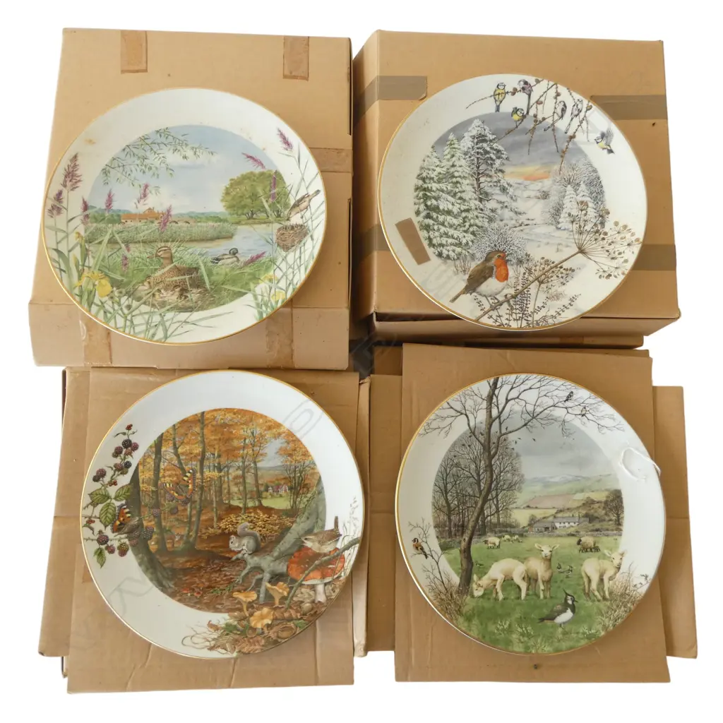 SET OF 11 R/WORCESTER PETER BARNETT SEASON PLATES DIA240MM Image 1++