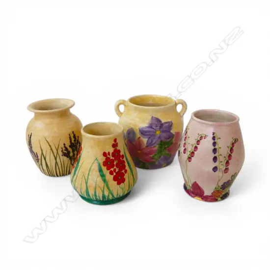 4 RADFORD VASES H.135mm