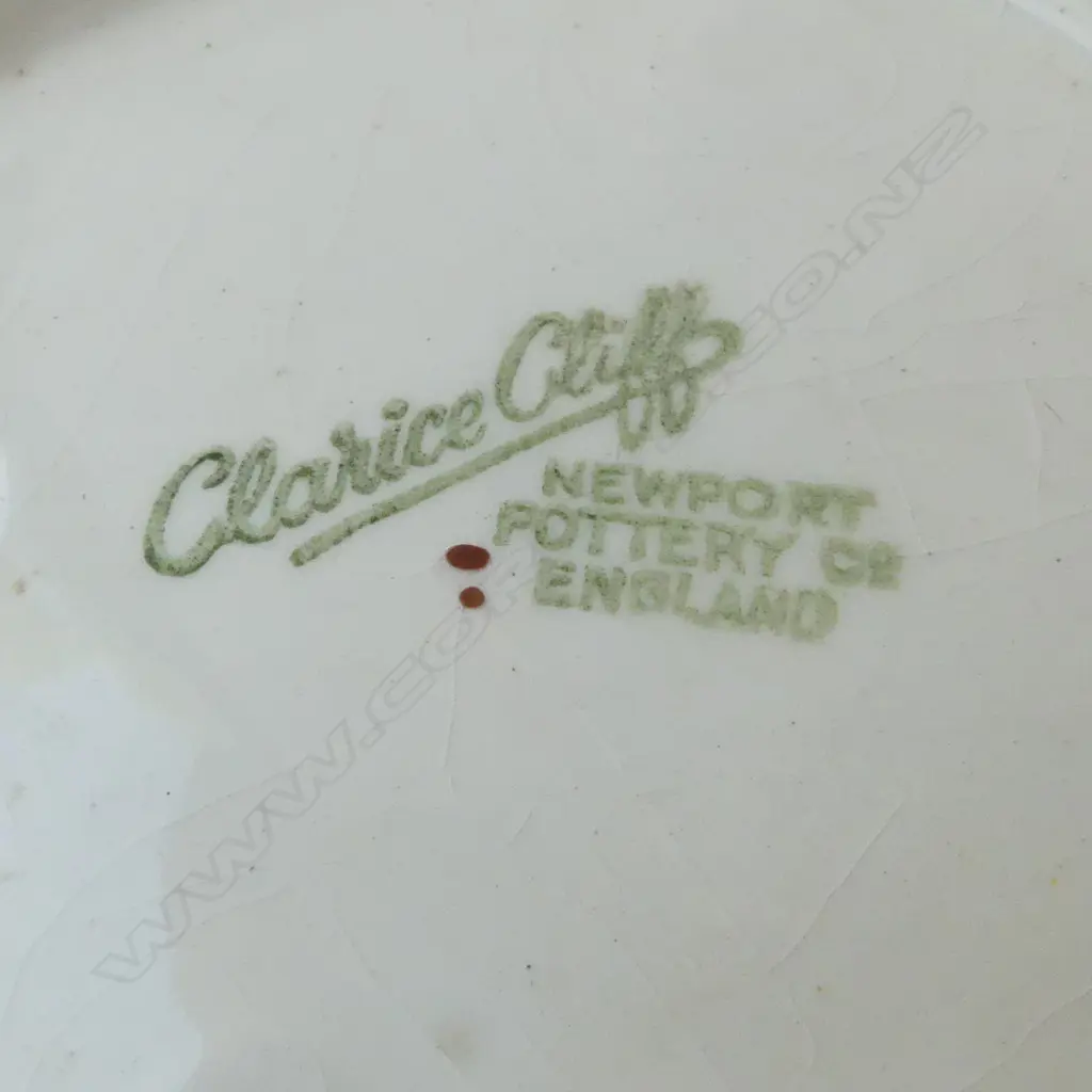 3 CLARICE CLIFF BOWLS 210mm dia + SYLVAC TROUGH W.155mm Image 1++