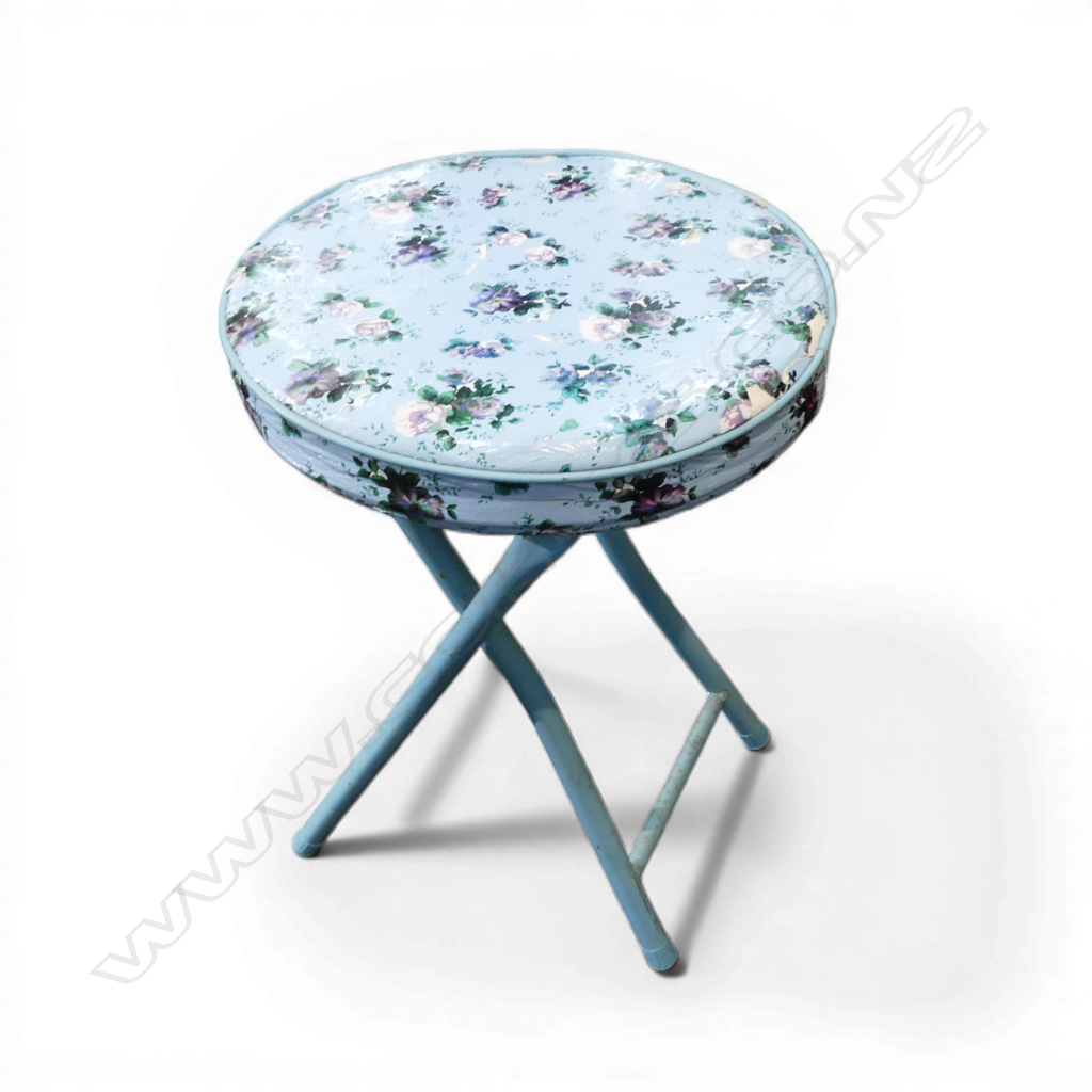RETRO STYLE STOOL TOP WORN h 500 mm Image 1++