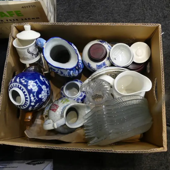 ASST. B/W CHINA, GLASS, etc