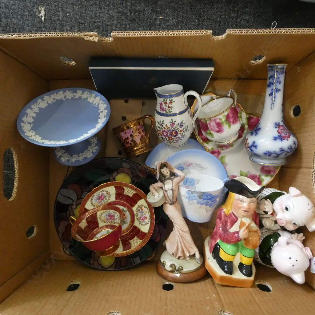 BOX OF MIXED COLLECTABLE CHINA SHELLEY CSP R/A WEDGWOOD ETC Image 1++