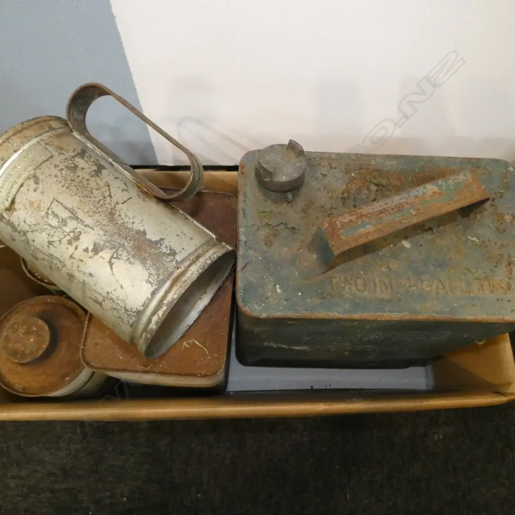 4 OLD PETROL TINS + OIL CAN Image 1++