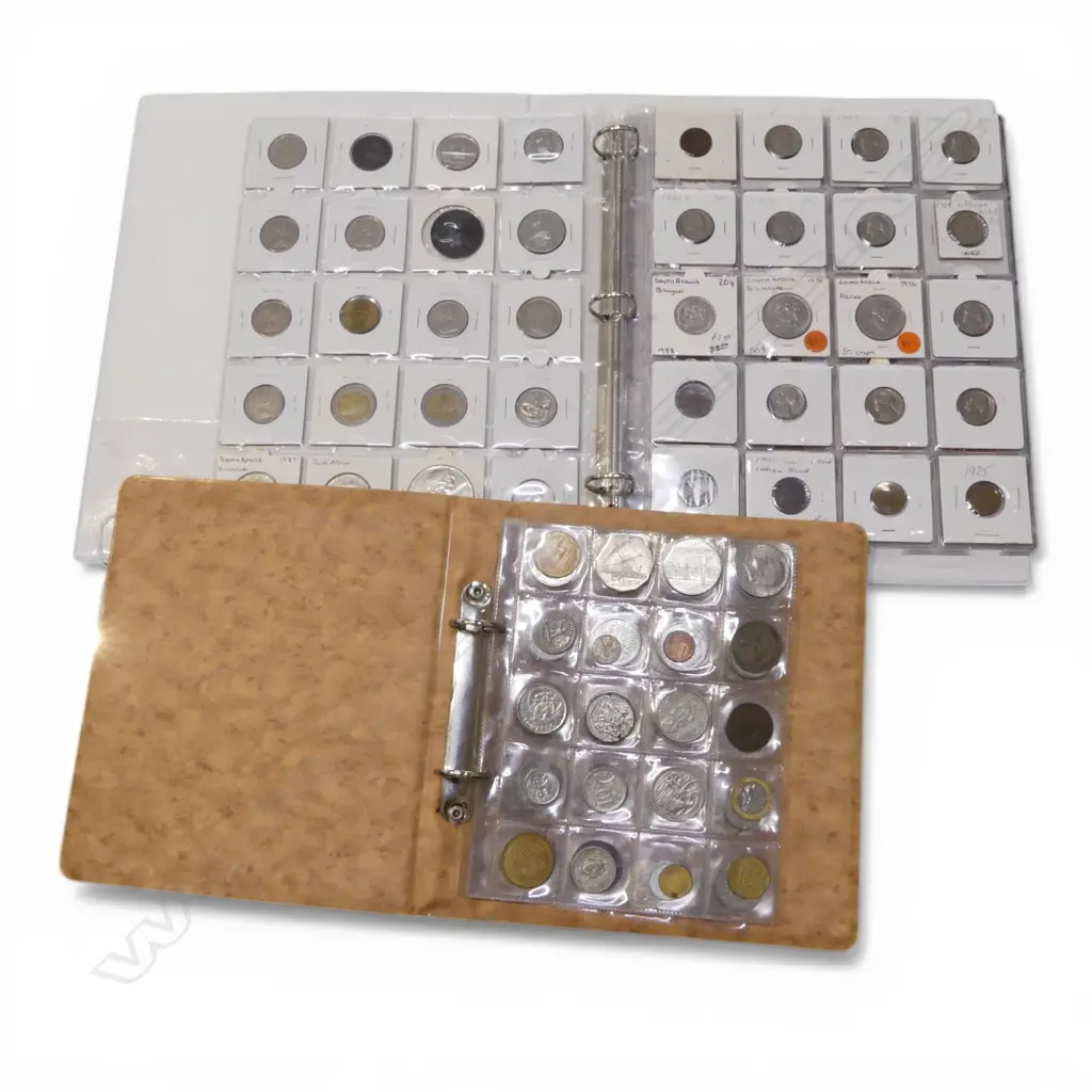 2 ALBUMS WORLD COINS Image 1++