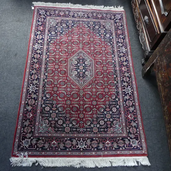 HAND KNOTTED WOOL PILE RUG 2000x1250mm