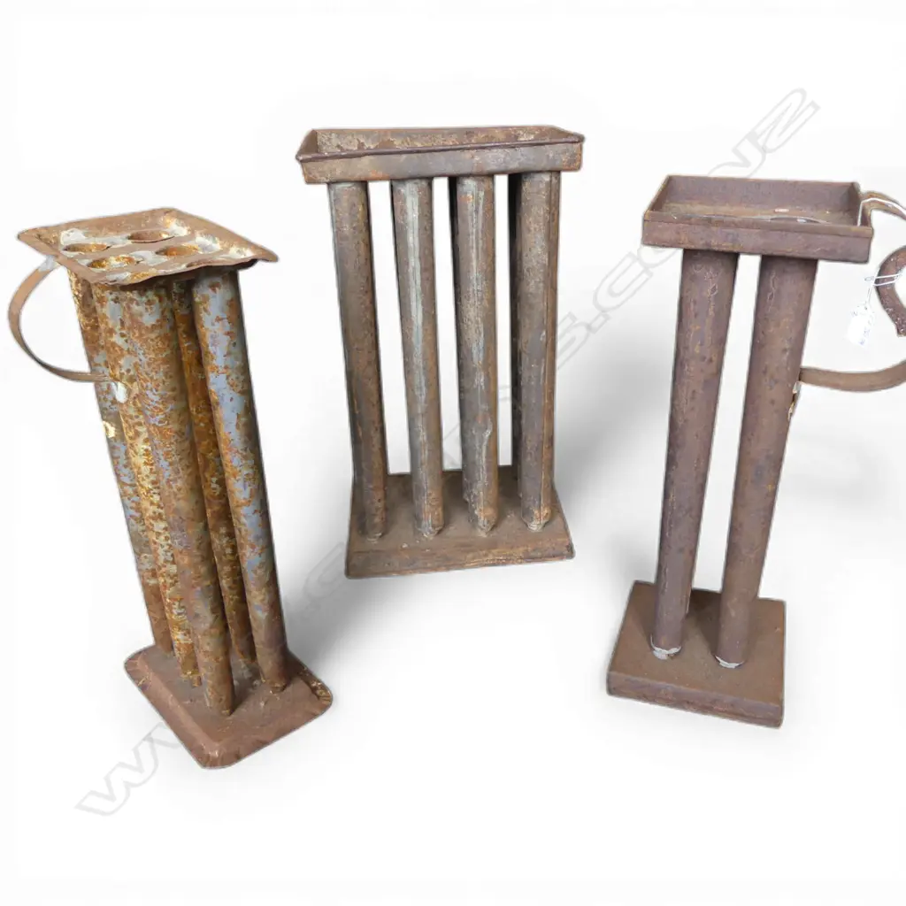 3 COLONIAL CANDLE MOULDS: 12 + 6 + 3 CANDLES Image 1++