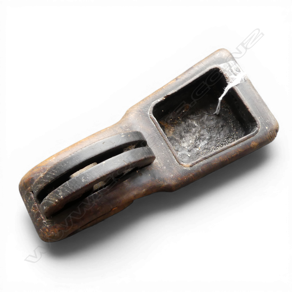 19thC CARVED ELM THREAD WAXER spoke wheel scroll carved end & square wax well. L.185mm Image 1++