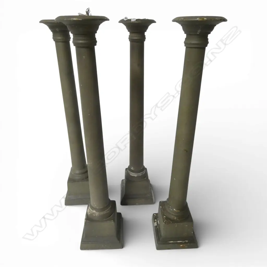 4 METAL COLUMN CANDLESTICKS H.355mm Image 1++