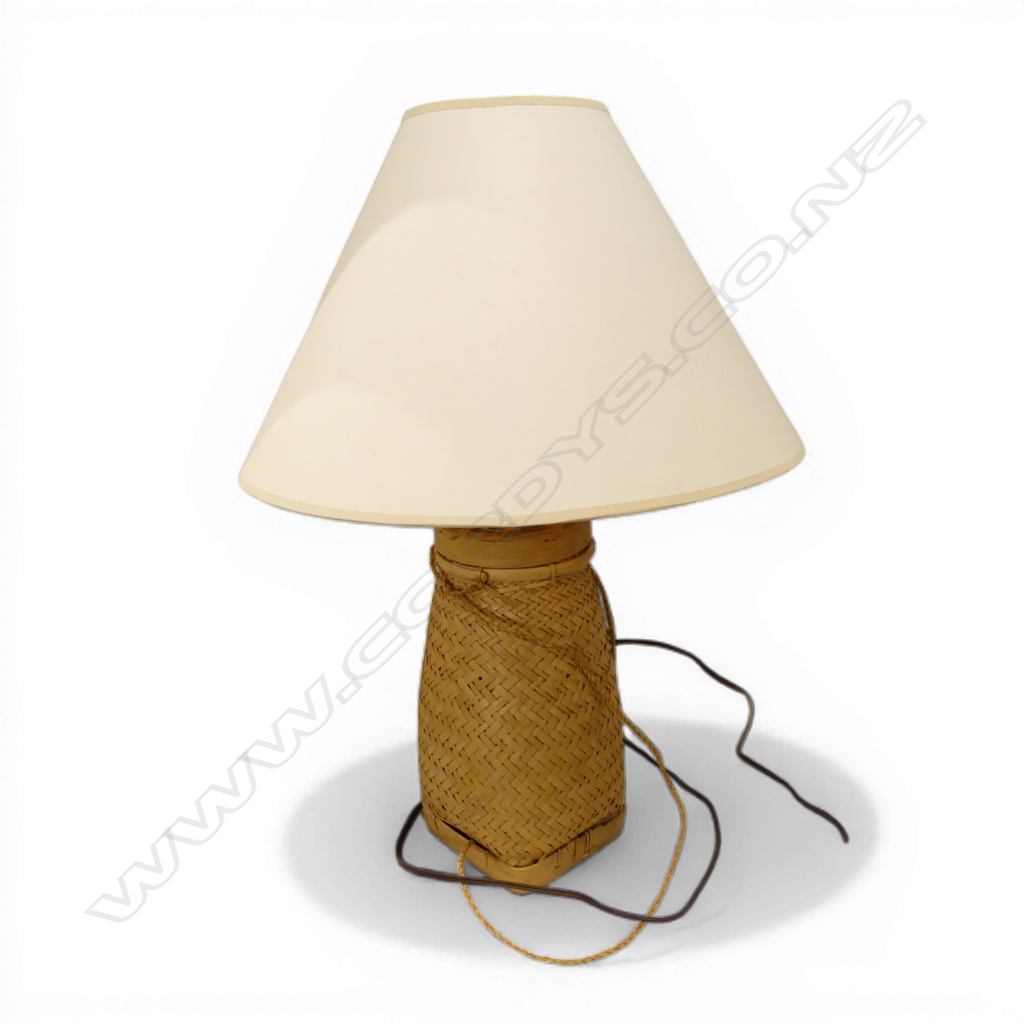 TABLE LAMP w. WOVEN CANE CONTAINER BASE H.650mm american plug Image 1++