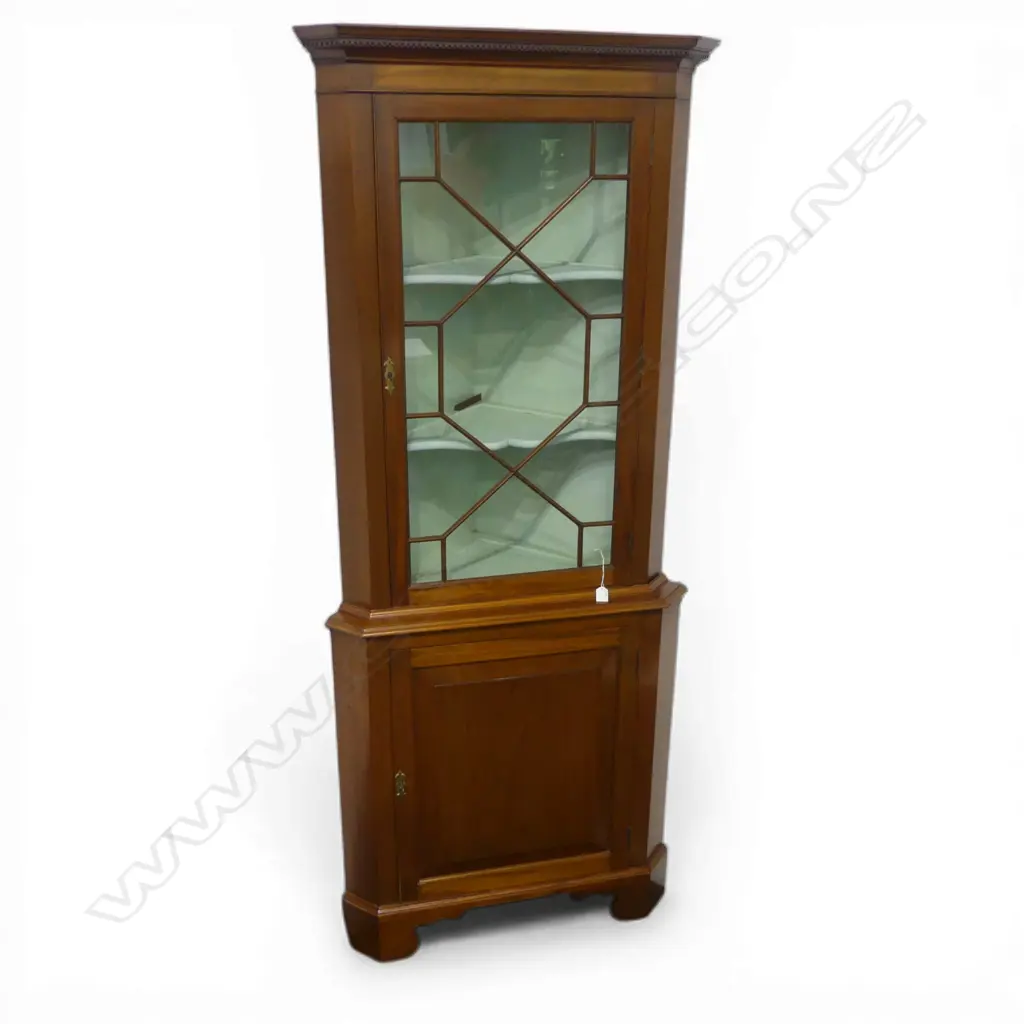 ASTRAGAL GLAZED CORNER CABINET H.1900 D.470mm Image 1++