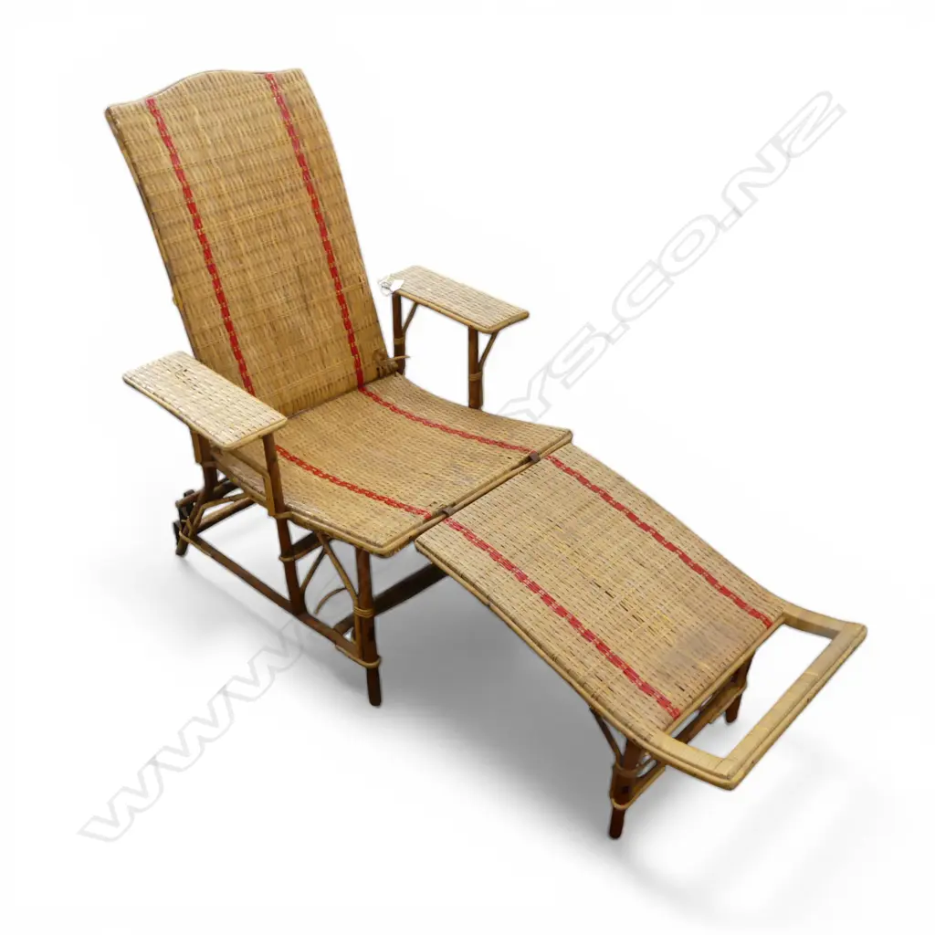 VINTAGE FRENCH CANE GARDEN LOUNGE CHAIR WITH FOOTREST  Image 1++