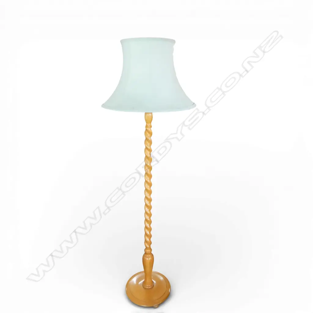 BARLEY TWIST FLOOR LAMP H.1760mm Image 1++