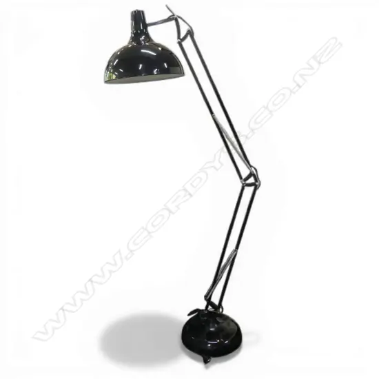 FLOOR LAMP H.1730mm