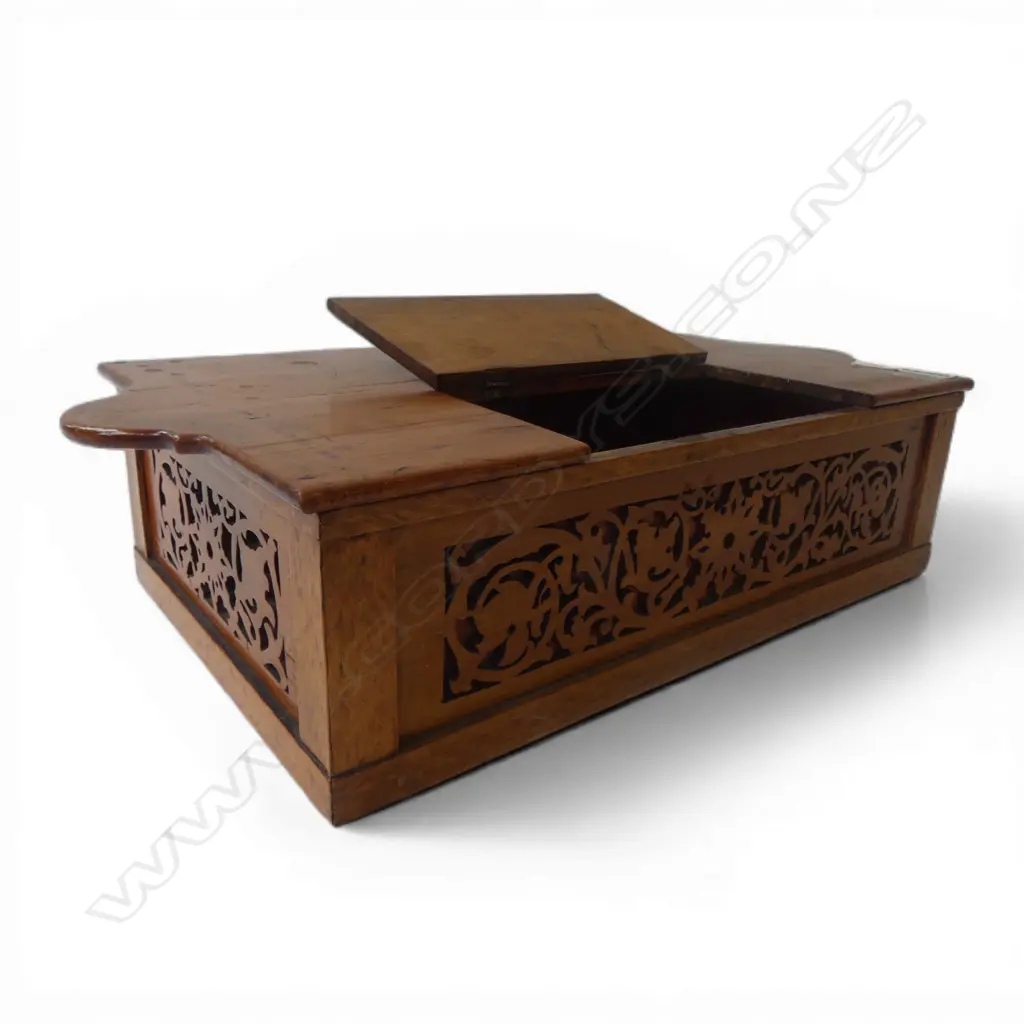 ANTIQUE WOODEN BOX W.450mm Image 1++