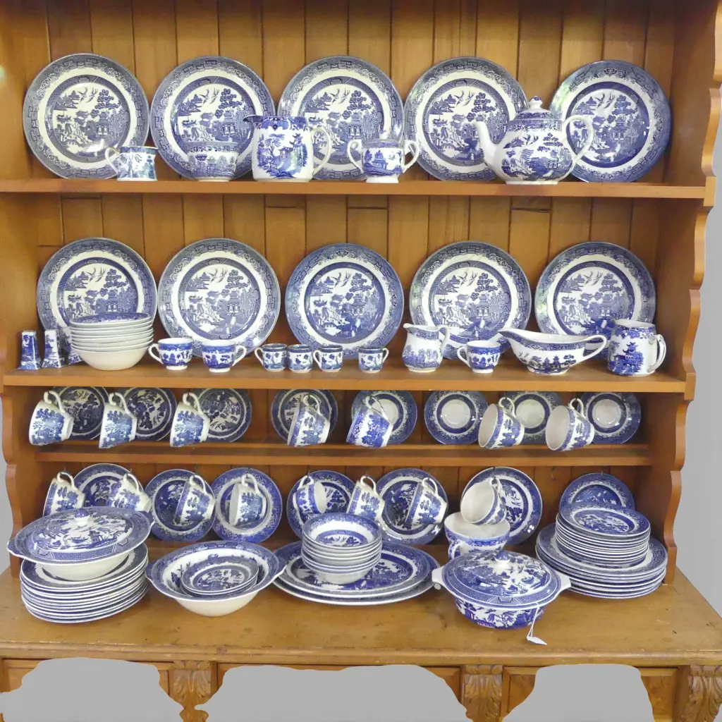 LG B/W/ WILLOW PATTERN  CHINA COLLECTION OF ASST. MAKES Image 1++