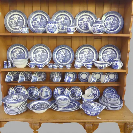 LG B/W/ WILLOW PATTERN  CHINA COLLECTION OF ASST. MAKES