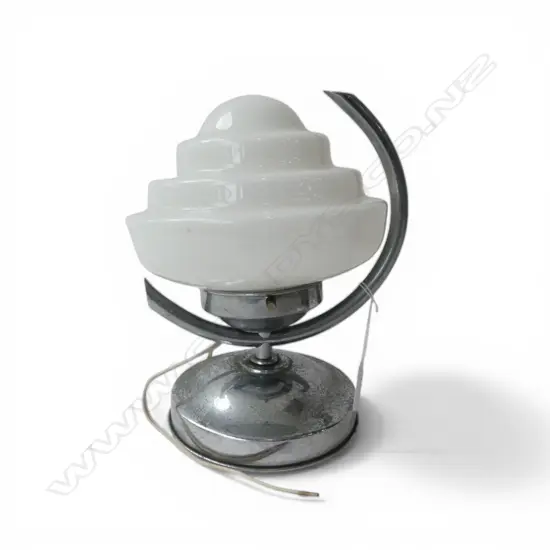 DECO LAMP REQ. REWIRING H.235mm