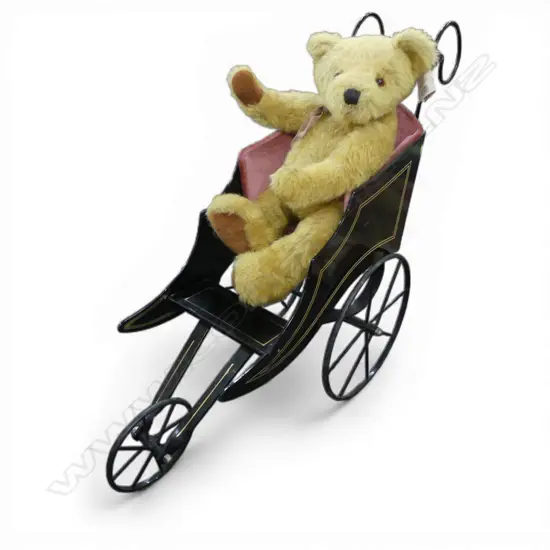 PRAM WITH TEDDY BEAR H.680mm