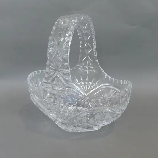 VINTAGE CRYSTAL BASKET 