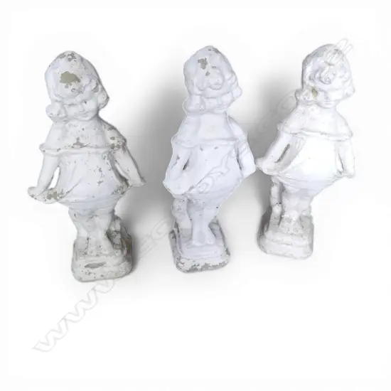 3 WHITE PAINTED CONCRETE GARDEN ORNAMENTS H.620mm