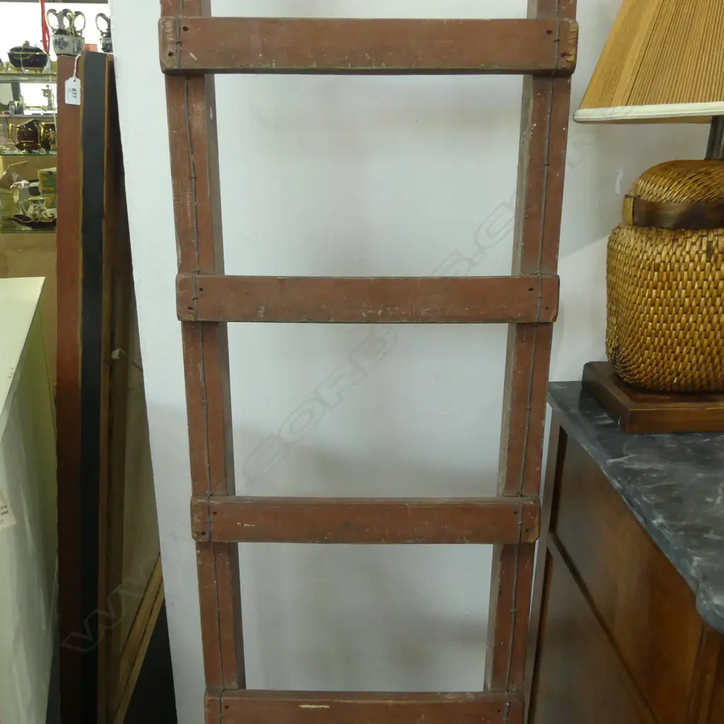 WOODEN LADDER H.2650mm Image 1++