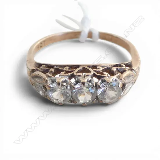 1920'S 9ct GOLD & 3 SPINELS STONE RING 2gms SIZE M