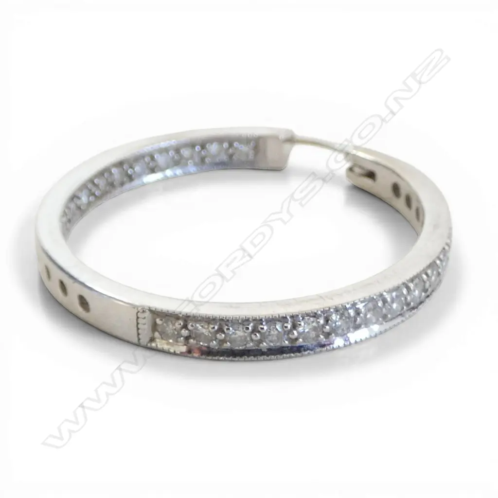 14ct WHT GOLD SINGLE HOOP w 0.50ct DIAMONDS, 3.82gms Image 1++
